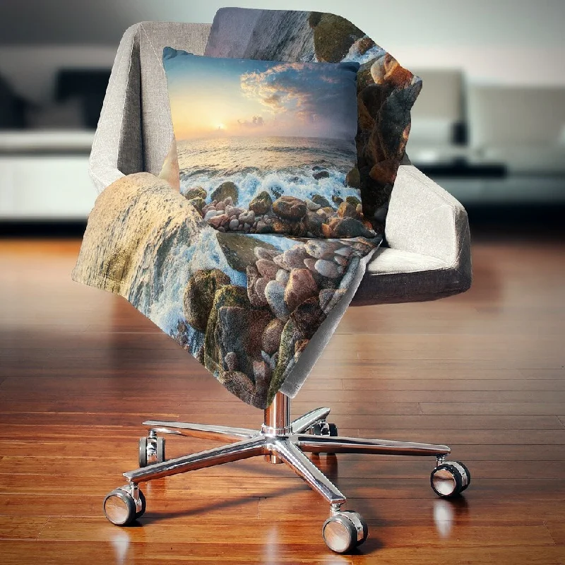 Alpaca wool blankets for a hypoallergenic and warm optionAlpaca wool blankets for a hypoallergenic and warm optionDesignart 'Sunrise and Shining Waves in Sea' Seashore Throw Blanket