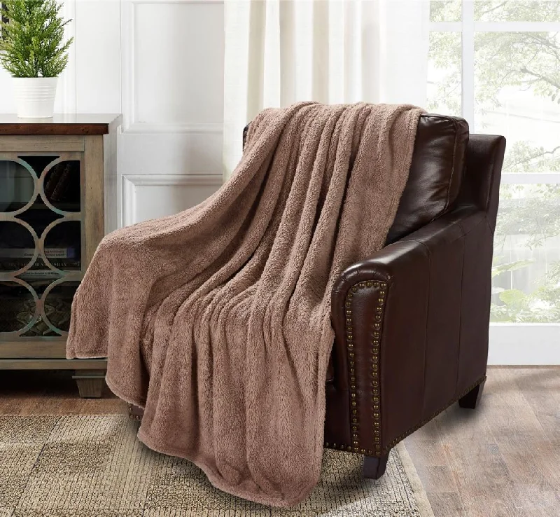 Silk blankets with a smooth and elegant touchSilk blankets with a smooth and elegant touchTeddy Sherpa Throw 200x240
