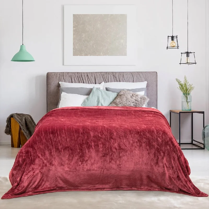 Wool blankets with natural warmth and insulationWool blankets with natural warmth and insulation62" x 84" Twin Size Electric Heated Blanket Blanket Red