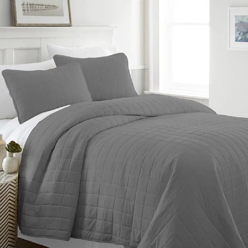 Cashmere blankets for ultimate softness and luxuryCashmere blankets for ultimate softness and luxury3pc Twin/TwinXL Quilted Coverlet Set Softest Square Grey Cashmere blankets for ultimate softness and luxuryCashmere blankets for ultimate softness and luxury3pc Twin/TwinXL Quilted Coverlet Set Softest Square Grey