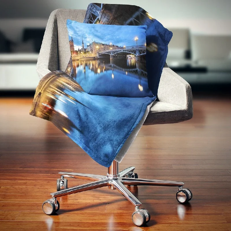 Acrylic blankets for a soft and affordable alternativeAcrylic blankets for a soft and affordable alternativeDesignart 'Illuminated Blue Stockholm' Cityscape Throw Blanket