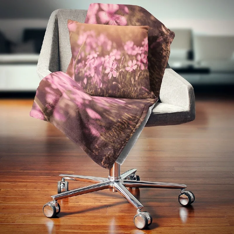 Microfiber blankets that are durable and easy to care forMicrofiber blankets that are durable and easy to care forDesignart 'Violet Flowers in Vintage Style' Floral Throw Blanket Microfiber blankets that are durable and easy to care forMicrofiber blankets that are durable and easy to care forDesignart 'Violet Flowers in Vintage Style' Floral Throw Blanket