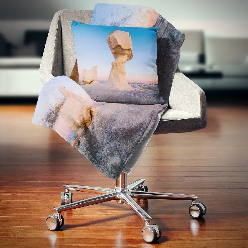 Bamboo fiber blankets with natural antibacterial propertiesBamboo fiber blankets with natural antibacterial propertiesDesignart 'Wind Eroded Rock Formation' Landscape Photo Throw Blanket Bamboo fiber blankets with natural antibacterial propertiesBamboo fiber blankets with natural antibacterial propertiesDesignart 'Wind Eroded Rock Formation' Landscape Photo Throw Blanket