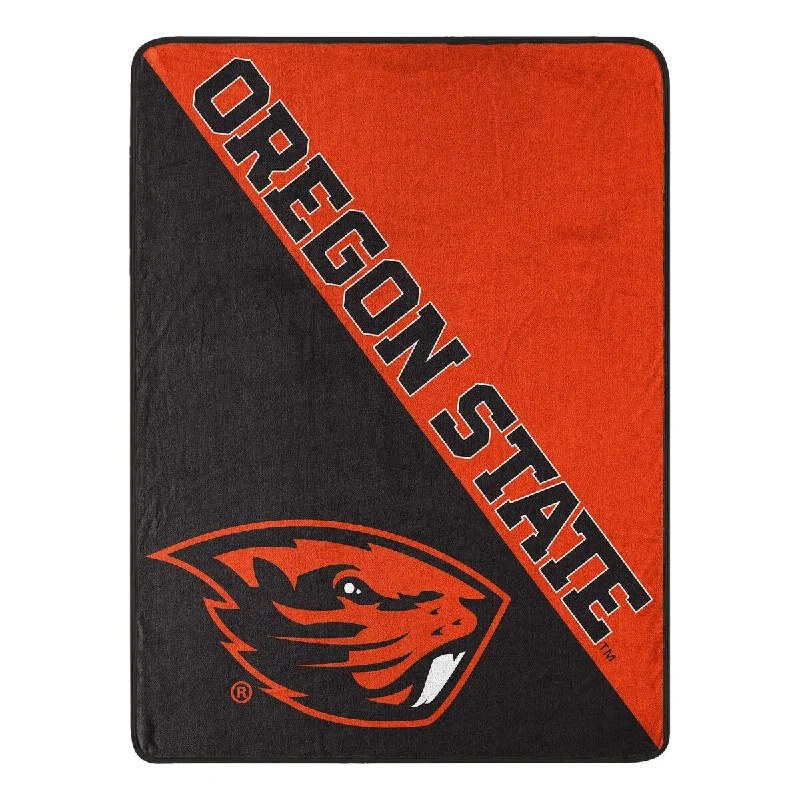 Fleece blankets for a cozy and plush textureFleece blankets for a cozy and plush textureCOL 659 Oregon State Halftone Micro Fleece blankets for a cozy and plush textureFleece blankets for a cozy and plush textureCOL 659 Oregon State Halftone Micro