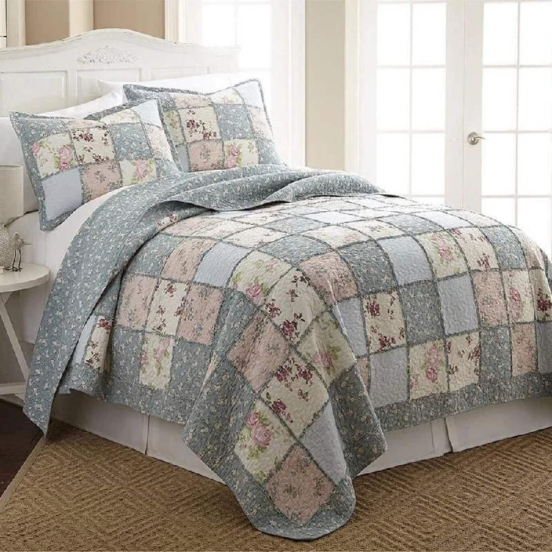 Linen blankets with a rustic and textured lookLinen blankets with a rustic and textured look3pc King Size Shabby Chic Bedding Quilt Set Pre-Washed Blue Linen blankets with a rustic and textured lookLinen blankets with a rustic and textured look3pc King Size Shabby Chic Bedding Quilt Set Pre-Washed Blue