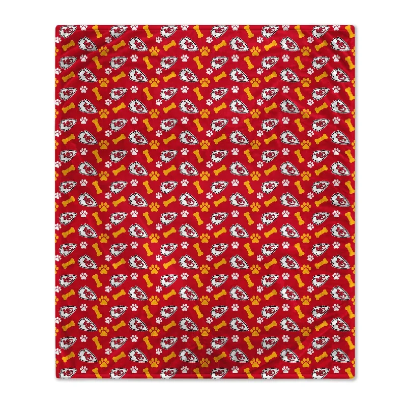 Wool blankets with natural warmth and insulationWool blankets with natural warmth and insulationNFL Kansas City Chiefs - Bones Repeat Pet Blanket