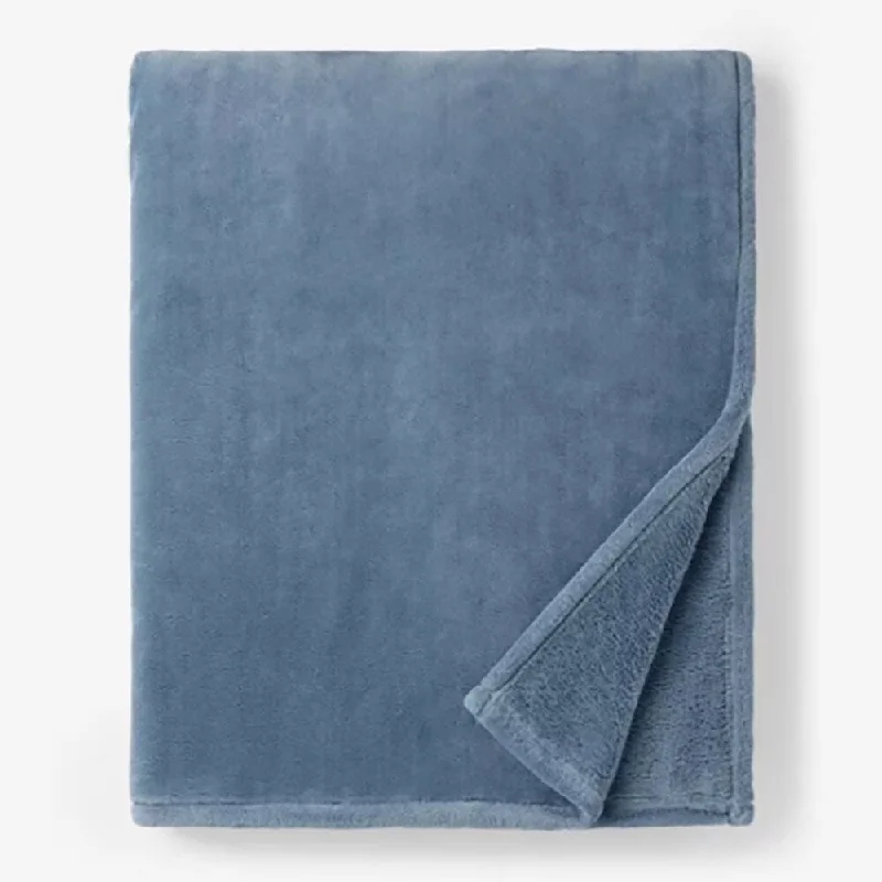 Linen blankets with a rustic and textured lookLinen blankets with a rustic and textured lookKing Cotton Plush Polyester Woven Blanket Slate Blue