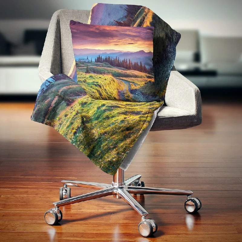 Acrylic blankets for a soft and affordable alternativeAcrylic blankets for a soft and affordable alternativeDesignart 'Green Land Under Overcast Sky' Landscape Photography Throw Blanket
