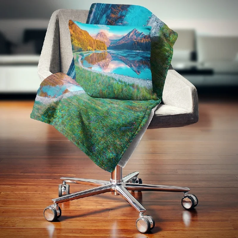 Silk blankets with a smooth and elegant touchSilk blankets with a smooth and elegant touchDesignart 'Beautiful Swiss Lake Obersee' Landscape Photography Throw Blanket Silk blankets with a smooth and elegant touchSilk blankets with a smooth and elegant touchDesignart 'Beautiful Swiss Lake Obersee' Landscape Photography Throw Blanket