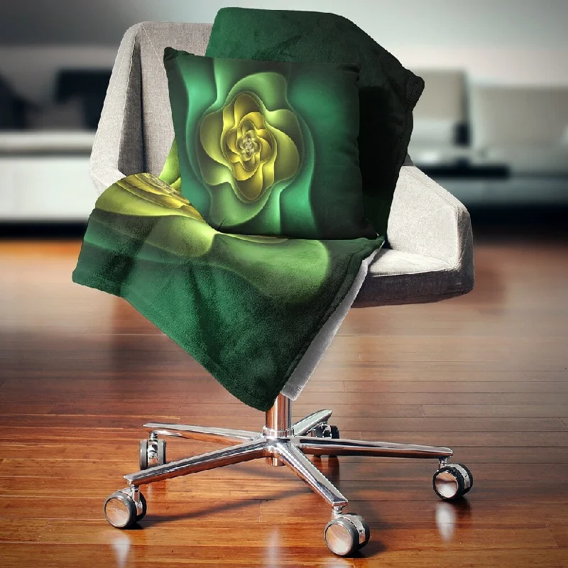 Chenille blankets with a thick and fuzzy textureChenille blankets with a thick and fuzzy textureDesignart 'Fractal Green Flower on Black' Floral Throw Blanket