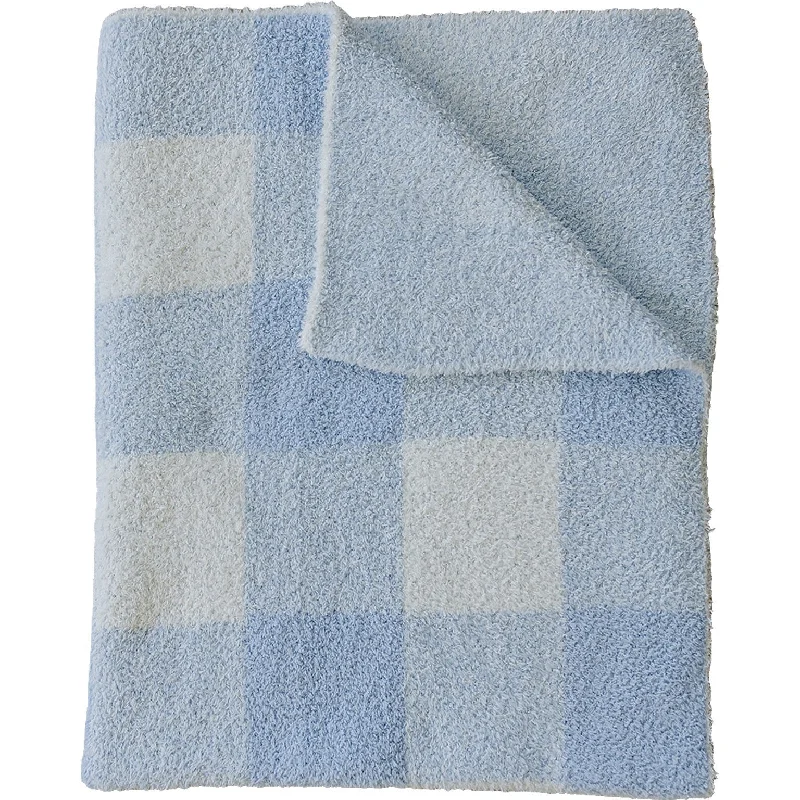 Chenille blankets with a thick and fuzzy textureChenille blankets with a thick and fuzzy textureLight Blue Plaid Plush Blanket