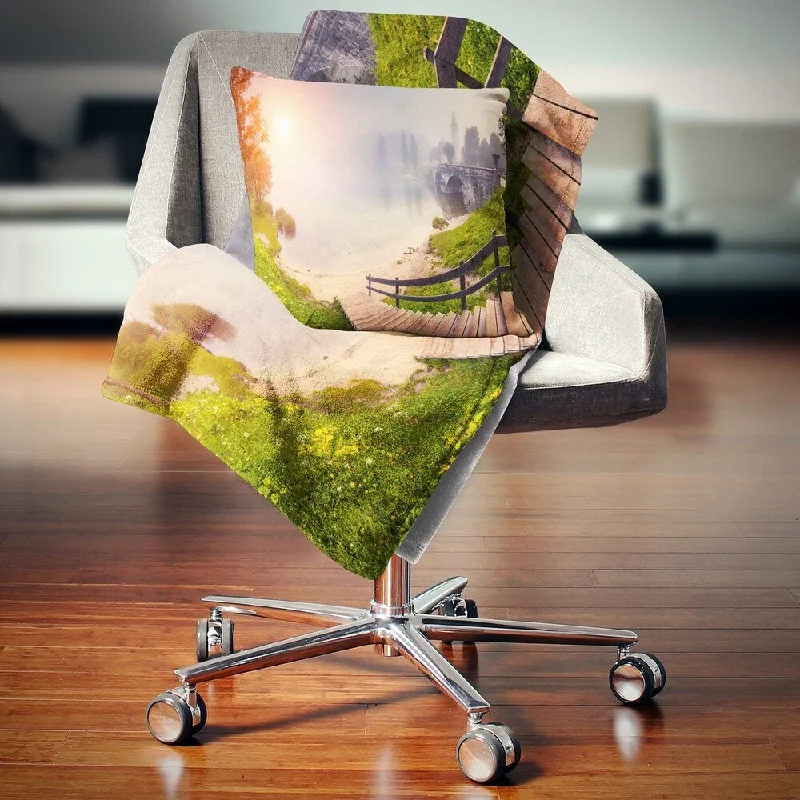 King - size blankets to cover large beds comfortablyKing - size blankets to cover large beds comfortablyDesignart 'Majestic Foggy Morning in Lake' Landscape Fleece Throw Blanket