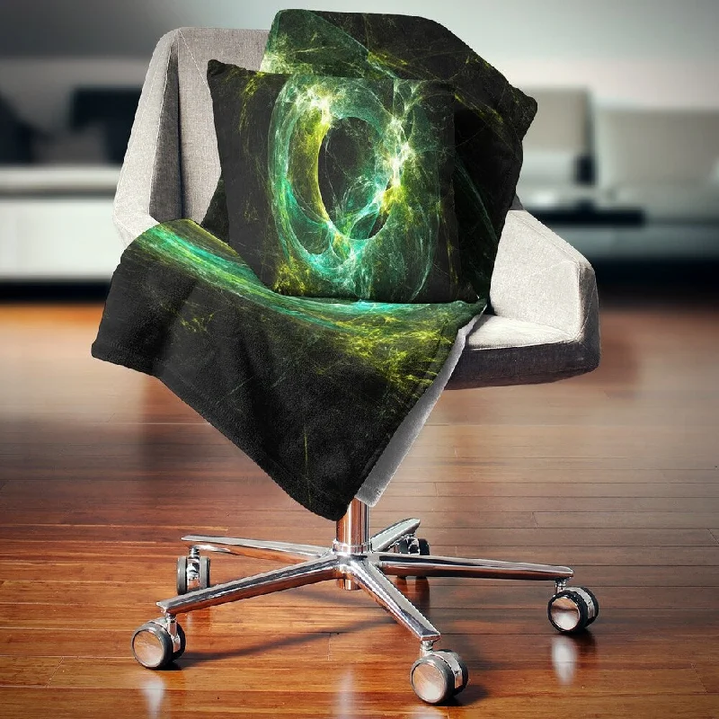 Alpaca wool blankets for a hypoallergenic and warm optionAlpaca wool blankets for a hypoallergenic and warm optionDesignart 'Green Sparkling Lightning' Abstract Throw Blanket