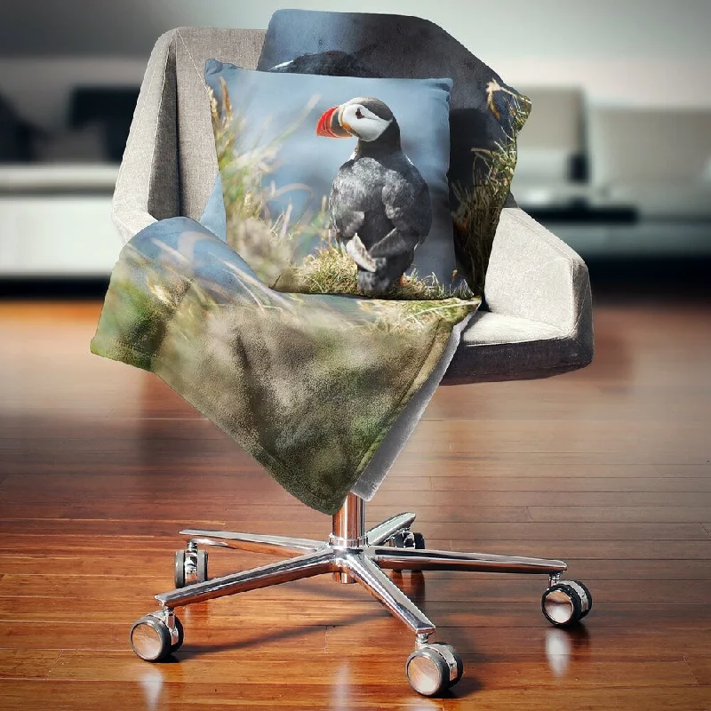 Fleece blankets for a cozy and plush textureFleece blankets for a cozy and plush textureDesignart 'Cute Puffin Relaxing' Animal Throw Blanket Fleece blankets for a cozy and plush textureFleece blankets for a cozy and plush textureDesignart 'Cute Puffin Relaxing' Animal Throw Blanket