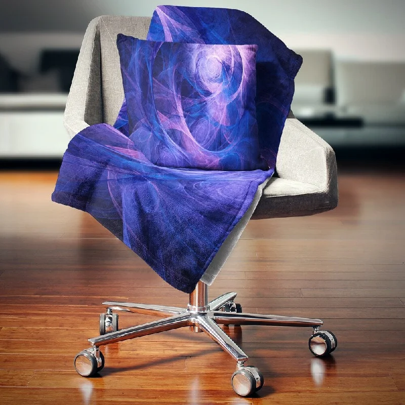 Chenille blankets with a thick and fuzzy textureChenille blankets with a thick and fuzzy textureDesignart 'Bright Blue Stormy Sky' Abstract Throw Blanket Chenille blankets with a thick and fuzzy textureChenille blankets with a thick and fuzzy textureDesignart 'Bright Blue Stormy Sky' Abstract Throw Blanket