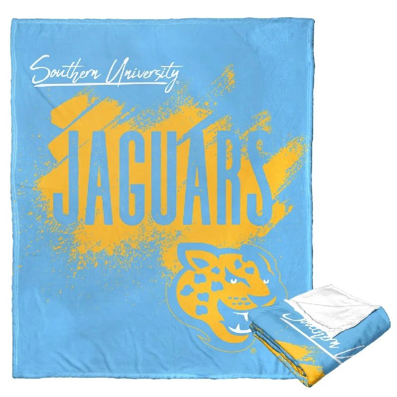Bamboo fiber blankets with natural antibacterial propertiesBamboo fiber blankets with natural antibacterial propertiesNCAA Southern U. School Tradition Silk Touch Throw
