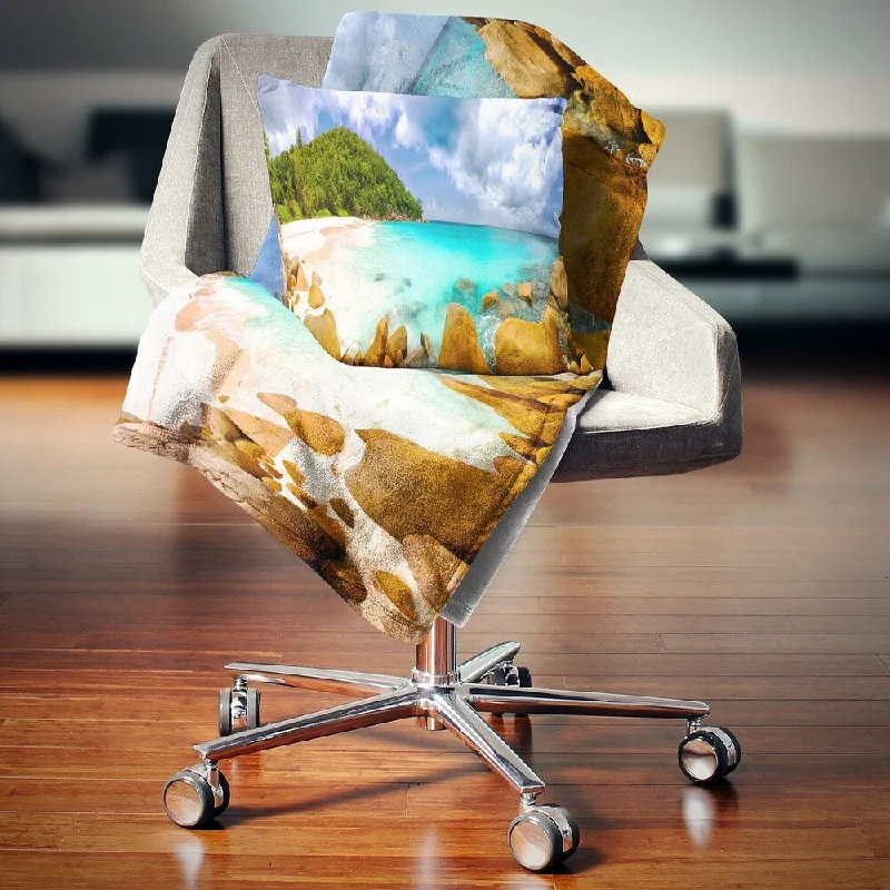 Synthetic fiber blend blankets for a budget - friendly choiceSynthetic fiber blend blankets for a budget - friendly choiceDesignart 'Seychelles Beach Panorama' Seascape Photography Throw Blanket