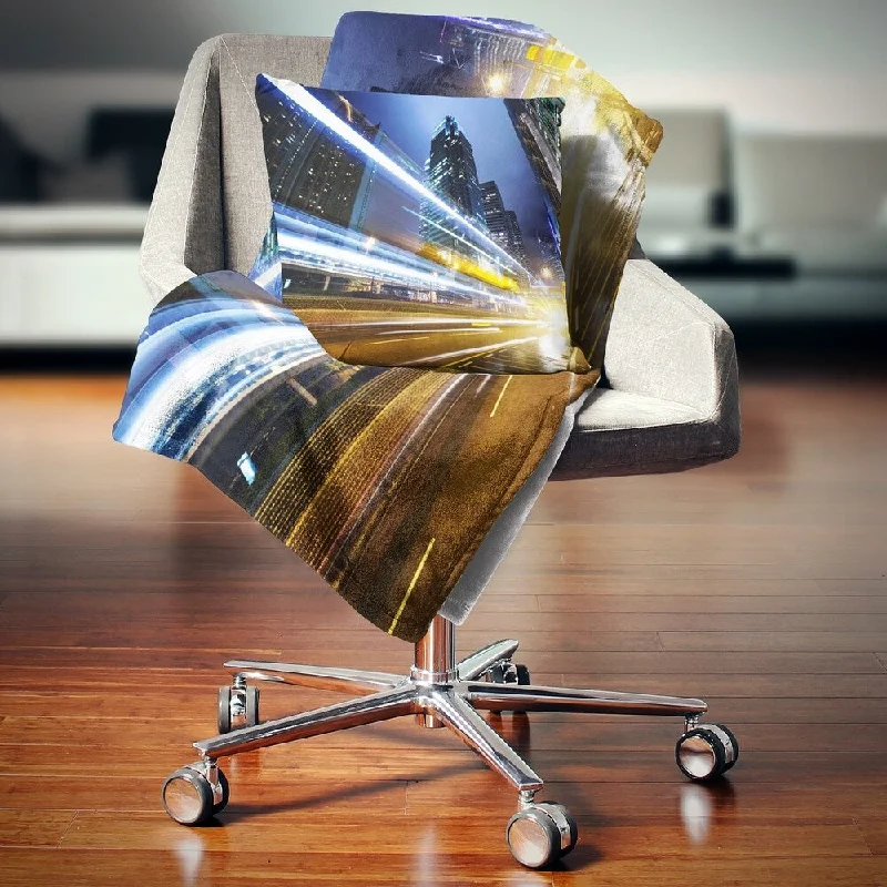 King - size blankets to cover large beds comfortablyKing - size blankets to cover large beds comfortablyDesignart 'Traffic In Hong Kong at Night' Cityscape Throw Blanket