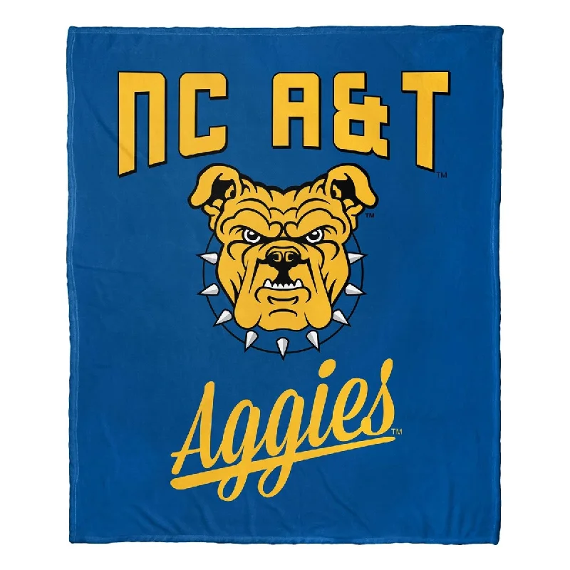 Chenille blankets with a thick and fuzzy textureChenille blankets with a thick and fuzzy textureNCAA North Carolina A&T Alumni Silk Touch Throw