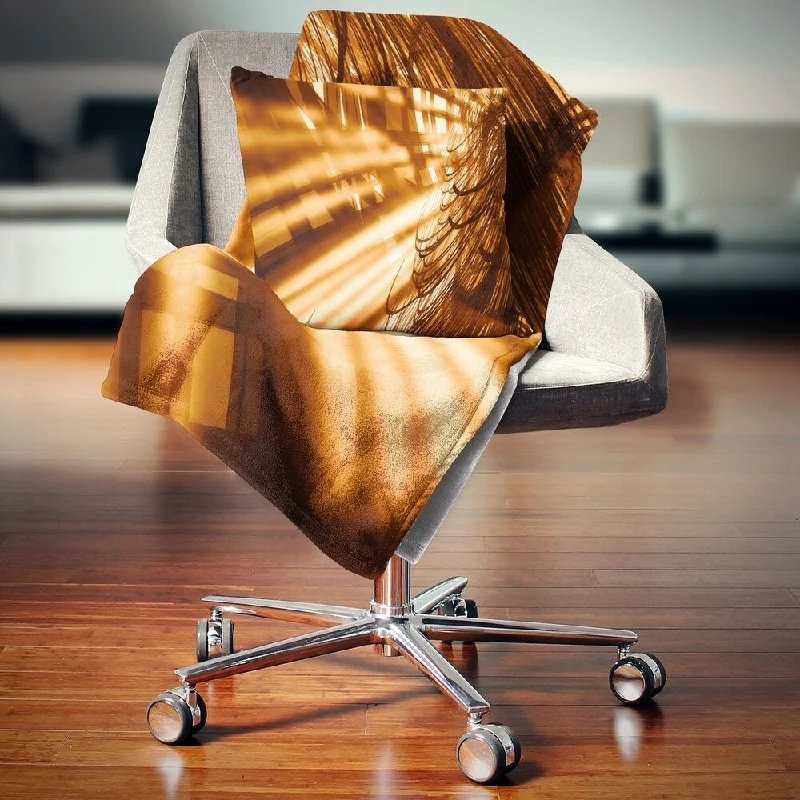 Silk blankets with a smooth and elegant touchSilk blankets with a smooth and elegant touchDesignart 'Fractal 3D Brown Bold Tangle' Contemporary Throw Blanket