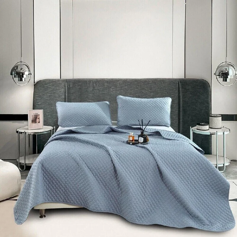 Linen blankets with a rustic and textured lookLinen blankets with a rustic and textured look3pc King Reversible Cotton Blend Embroidery Bedding Sets Grey Linen blankets with a rustic and textured lookLinen blankets with a rustic and textured look3pc King Reversible Cotton Blend Embroidery Bedding Sets Grey