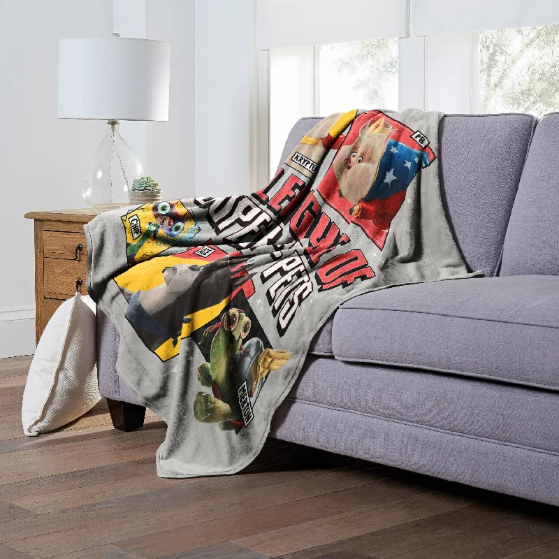 Linen blankets with a rustic and textured lookLinen blankets with a rustic and textured lookWarner Brothers DC Superpets Unite Silk Touch Throw Blanket Blanket