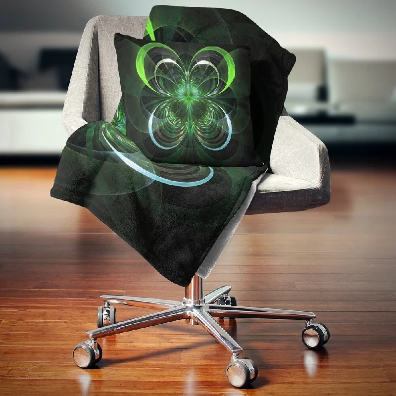 Silk blankets with a smooth and elegant touchSilk blankets with a smooth and elegant touchDesignart 'Green Fractal Flower in Dark' Floral Throw Blanket Silk blankets with a smooth and elegant touchSilk blankets with a smooth and elegant touchDesignart 'Green Fractal Flower in Dark' Floral Throw Blanket