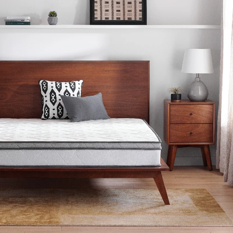 Queen - size mattresses for couples and standard bedroomsOSleep 8-inch Memory Foam and Innerspring Hybrid Mattress
