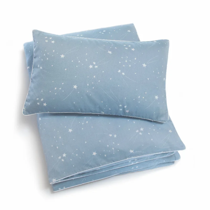 Hypoallergenic down duvets with special treatment for allergy sufferersOnce Upon a Time Toddler Duvet - Blue Hypoallergenic down duvets with special treatment for allergy sufferersOnce Upon a Time Toddler Duvet - Blue