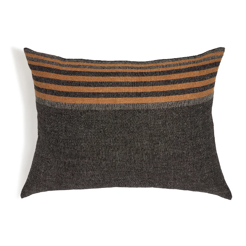 Travel Pillows for Long JourneysBruno Big Pillow 28" X 36" With Insert