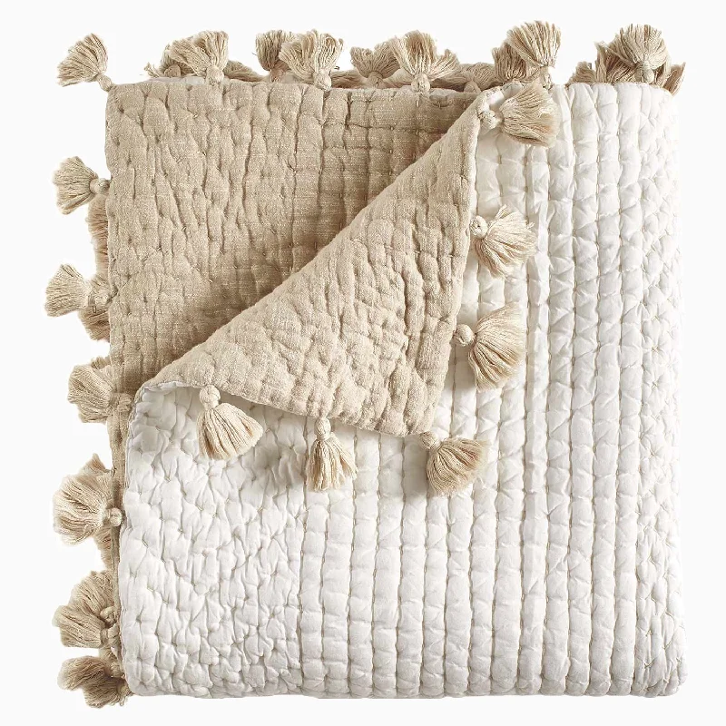 Hypoallergenic Pillows for Allergy SufferersSahati Sand Throw