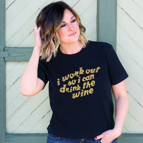 Bed skirts with a retro - style patternI Workout For Wine T-Shirt Heather Black Small