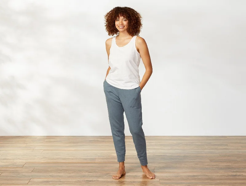 Soft and Fluffy Pillows for Bedroom ComfortWomen's Dillon Organic French Terry Jogger - Renewed