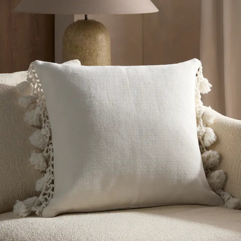 Hypoallergenic Pillows for Allergy SufferersJaipur Living Traveon Throw Pillow