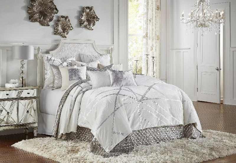 Organic cotton - filled duvets for a chemical - free and eco - friendly choiceRica Ivory And Silver Duvet Organic cotton - filled duvets for a chemical - free and eco - friendly choiceRica Ivory And Silver Duvet