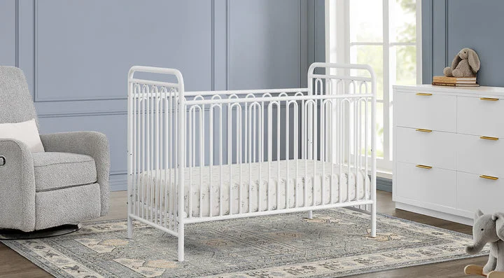 Hybrid mattresses combining foam and innerspring technologyDarcy Collection