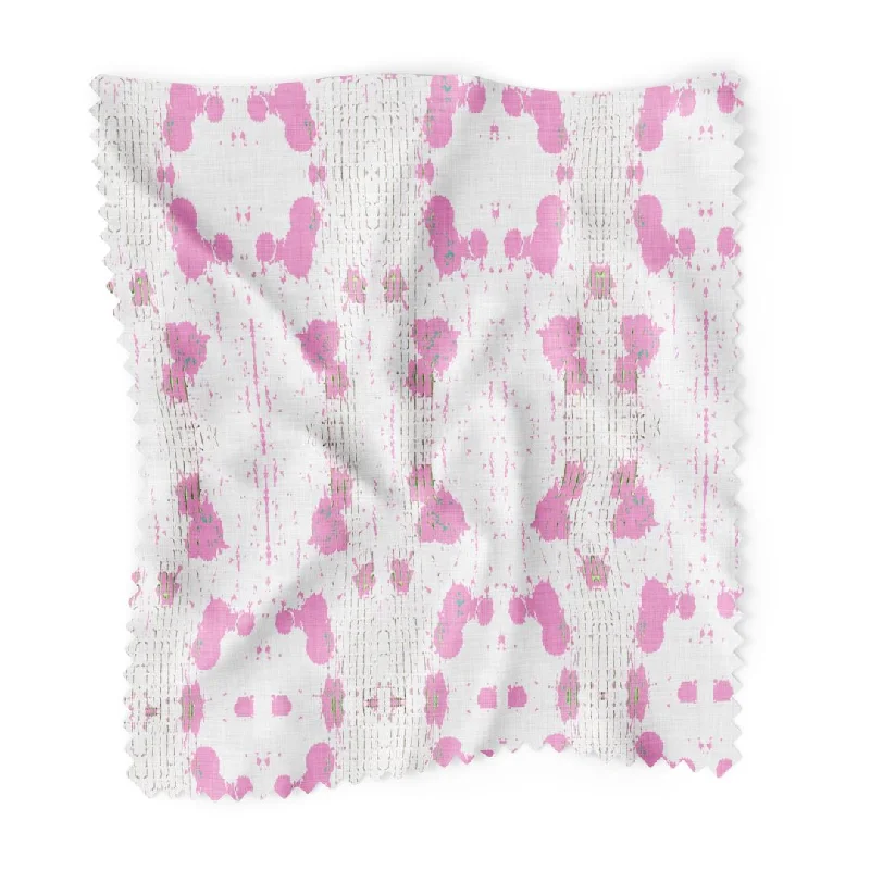 Silk - filled duvets for a luxurious and smooth sleeping experienceCheetah Pink Sample Swatch Silk - filled duvets for a luxurious and smooth sleeping experienceCheetah Pink Sample Swatch