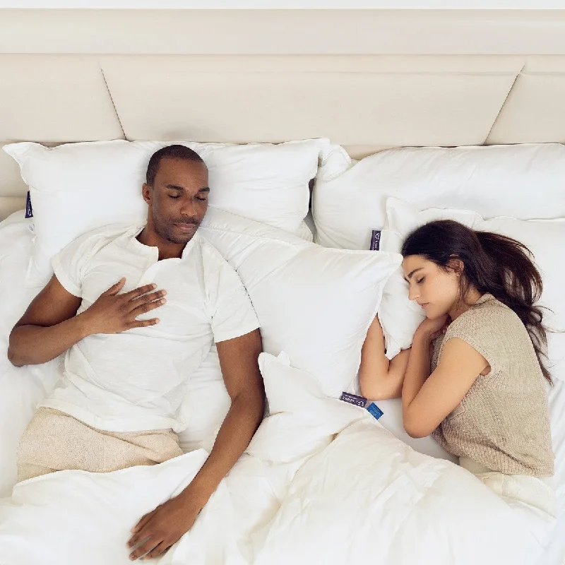 Feather Pillows for a Luxurious SleepLincove Cloud Canadian Down Luxury Sleeping Pillow - 600 Fill Power, Made in Canada