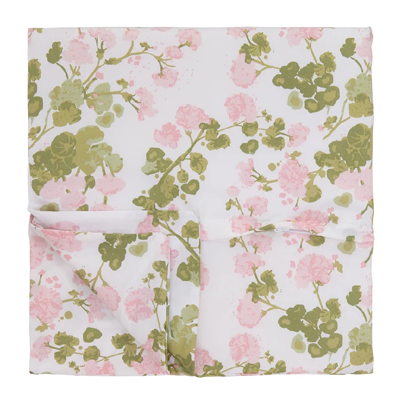 Silk - filled duvets for a luxurious and smooth sleeping experienceOuisie Pink Duvet Silk - filled duvets for a luxurious and smooth sleeping experienceOuisie Pink Duvet