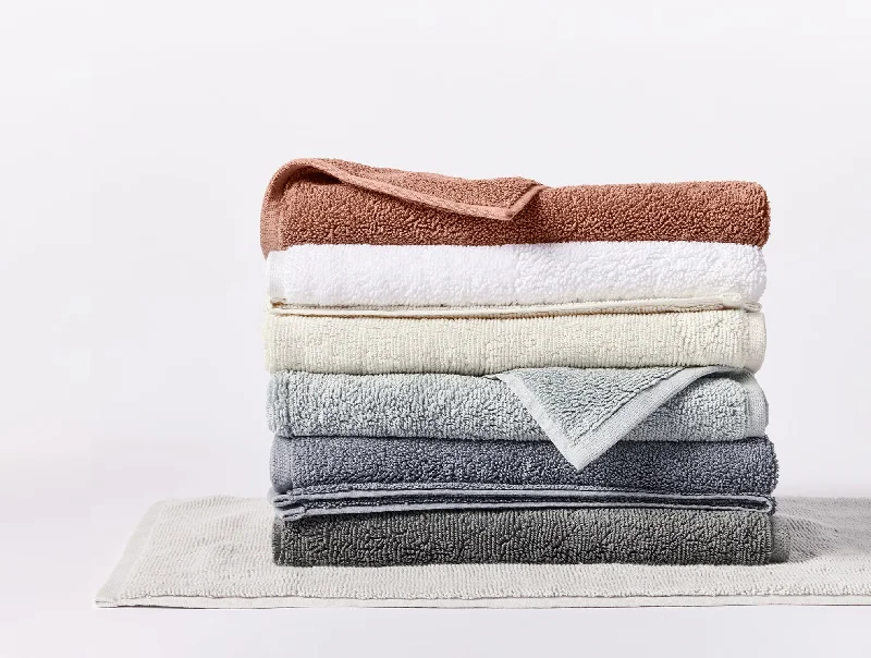 Plush Pillows for a Cozy BedCloud Loom™ Organic Bath Mat - Renewed