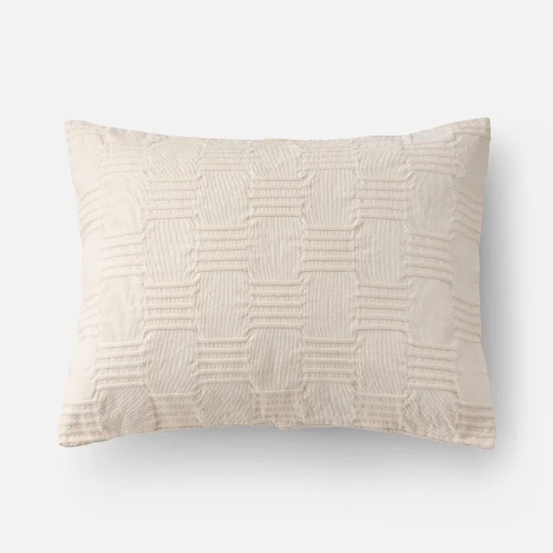 Synthetic fiber duvets filled with microfiber for a soft and lightweight feelWoven Tally Pillow Sham Synthetic fiber duvets filled with microfiber for a soft and lightweight feelWoven Tally Pillow Sham