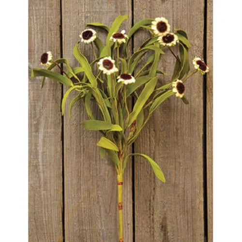 Bed skirts with a geometric cut - out designCountry Mix Daisy Bush - Ivory