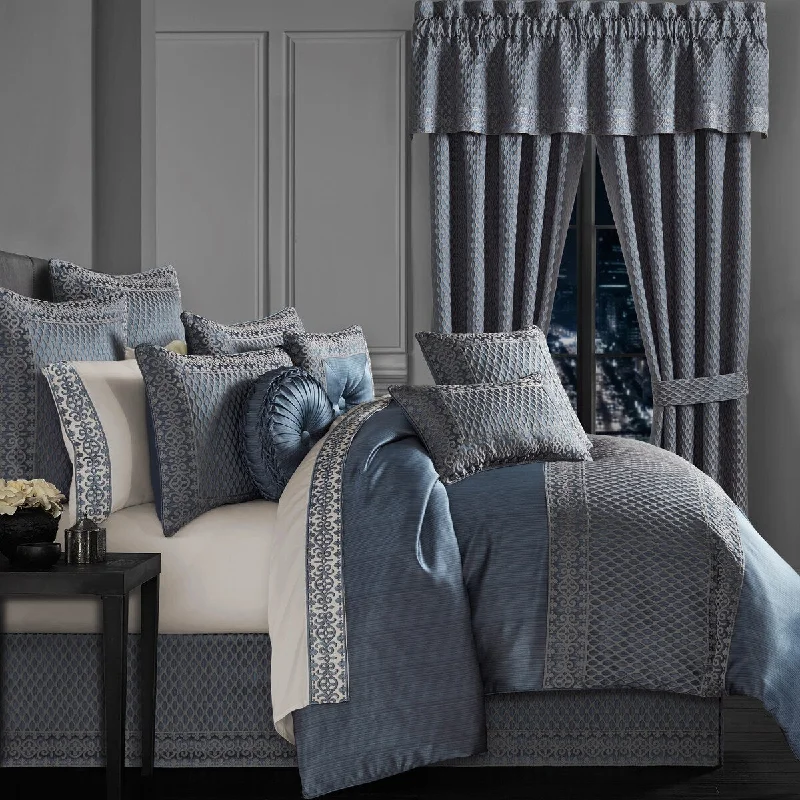 King - size comforters to fit large king - sized beds perfectlyFive Queens Court Leah Comforter Set