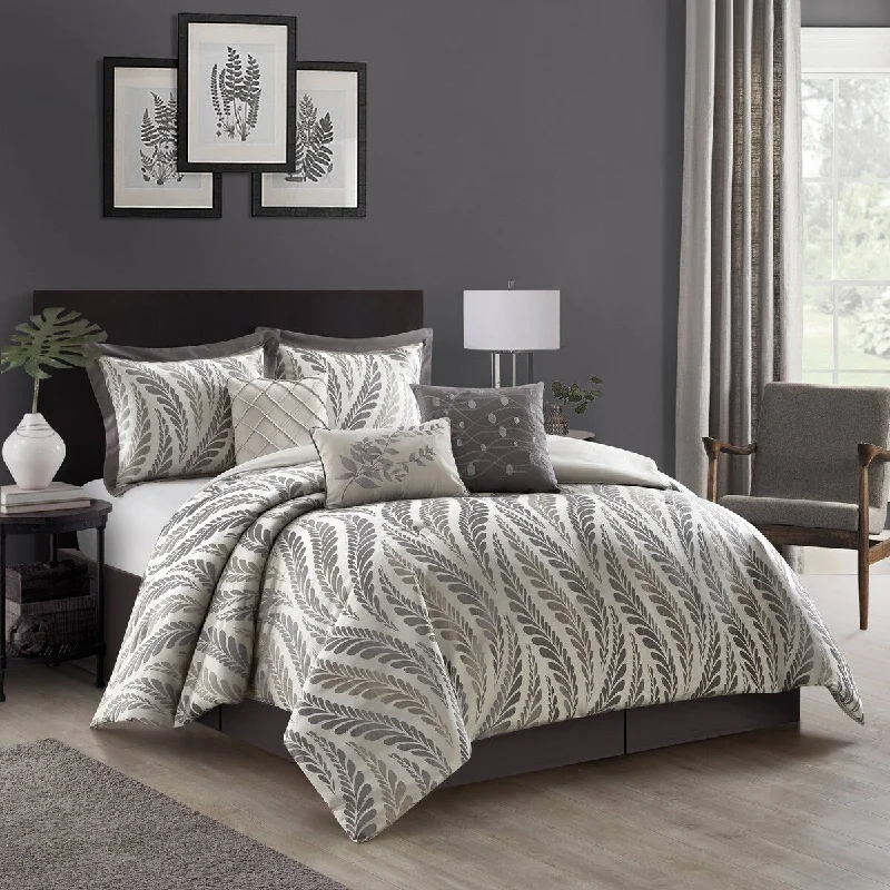 Latex - filled comforters with a bouncy texture and good supportNanshing Caspa 7 Piece Chic Leaf Design Comforter Set