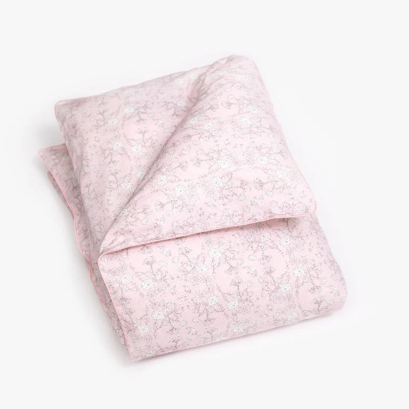Hypoallergenic down duvets with special treatment for allergy sufferersBird’s Song Baby Duvet - Pink Hypoallergenic down duvets with special treatment for allergy sufferersBird’s Song Baby Duvet - Pink