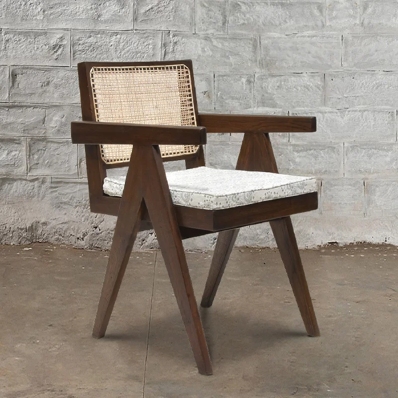 Cooling Pillows for Hot SleepersKing Chair in Lanka Clay