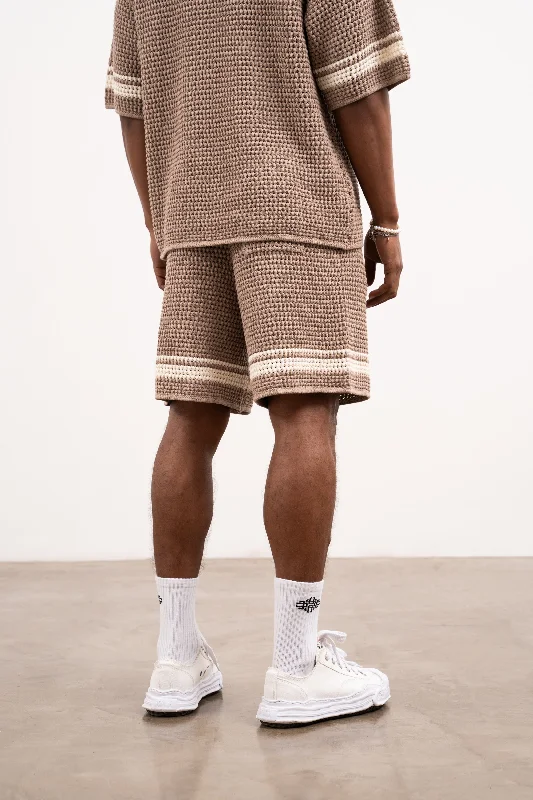 CROCHET KNITTED CONTRAST STRIPE SHORTS - BROWN