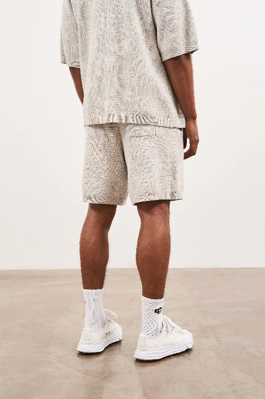 KNITTED CHECKERBOARD SHORTS - GREY