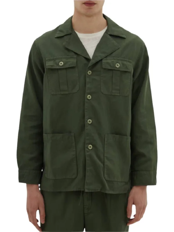 Leisure Shirt Jacket In Khaki