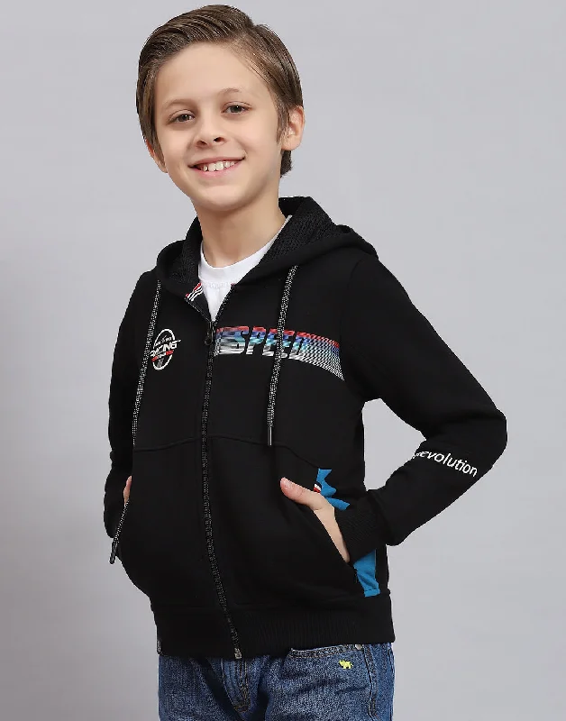 Boys Black Printed Hooded Full Sleeve Sweatshirt